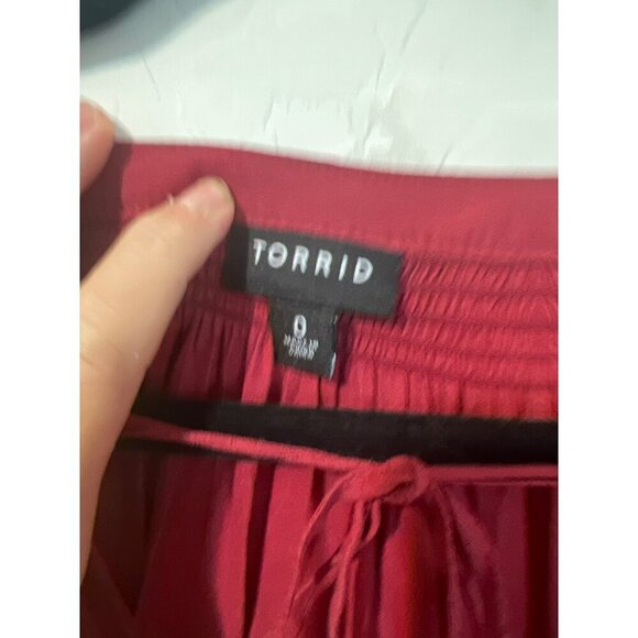 Torrid Sz 0 (US 10 M/L) Red Polyester Challis Blouse Tie Neckline - Picture 3 of 7